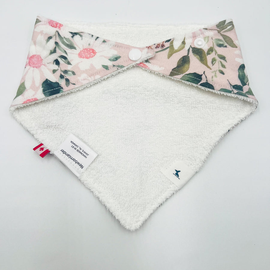 Bandana Bib (Pink Daisy)