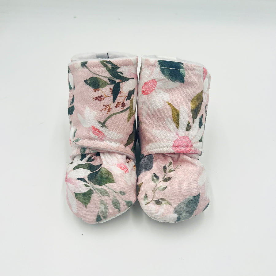 Baby Booties (Pink Daisy)