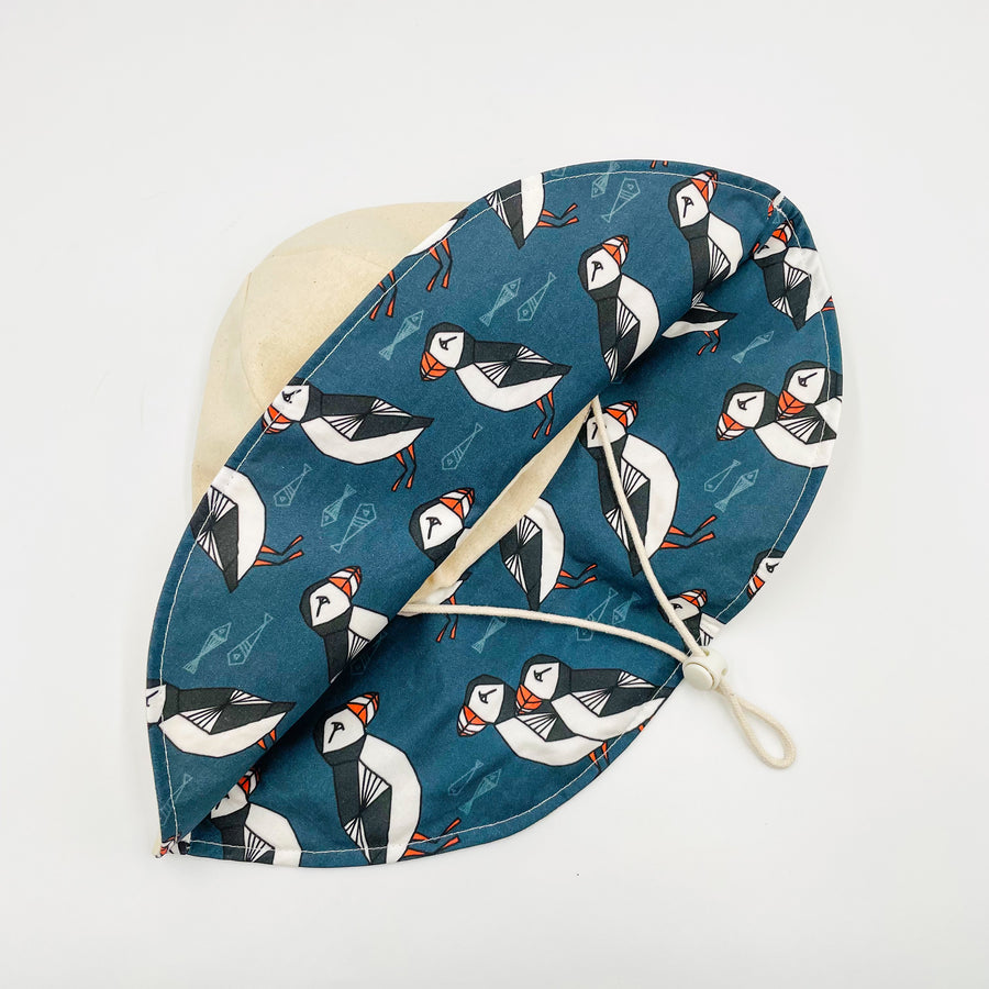 Adult Summer Hat (Blue Puffin)