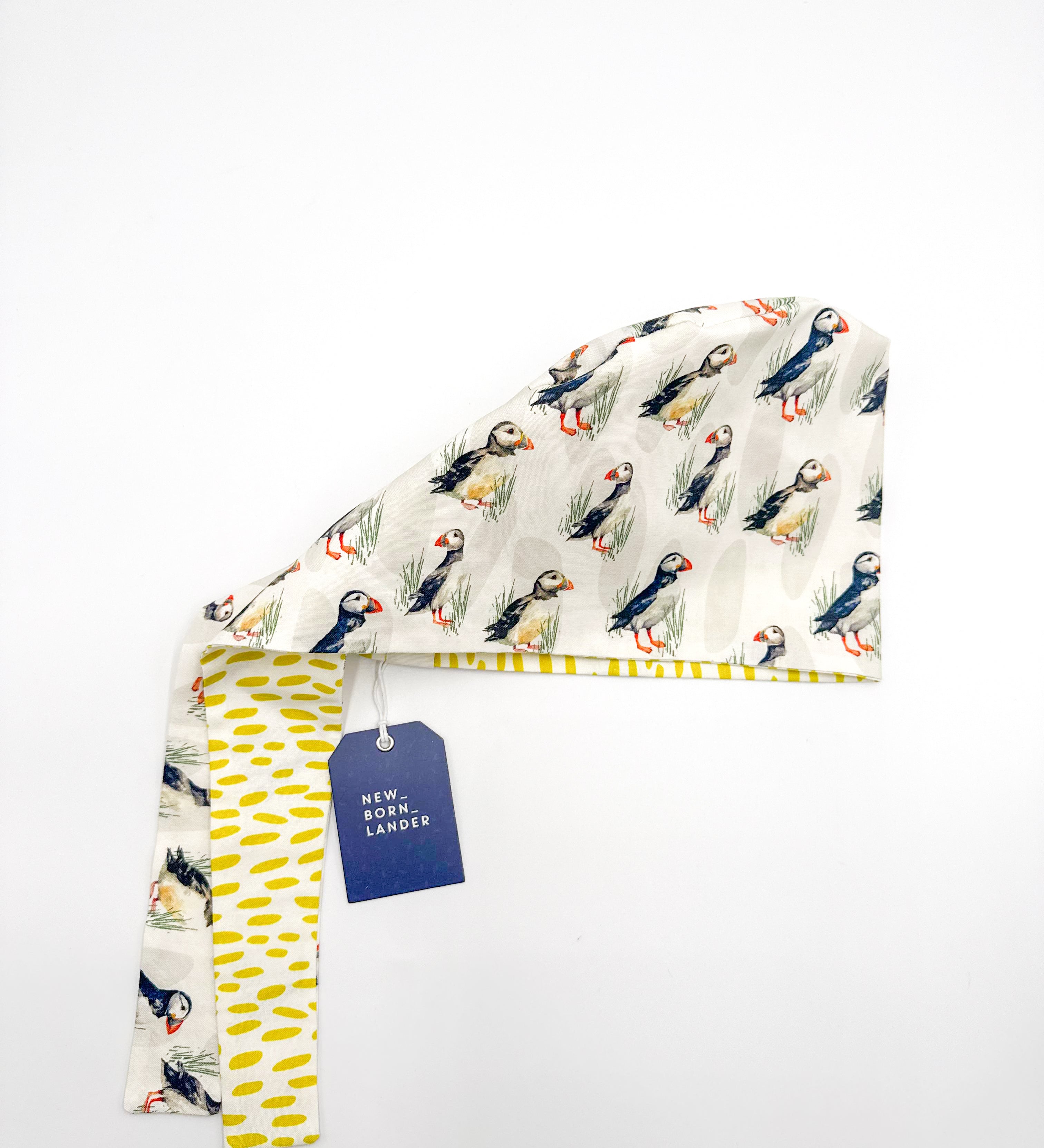Scrub 100% cotton, made in Canada, puffin