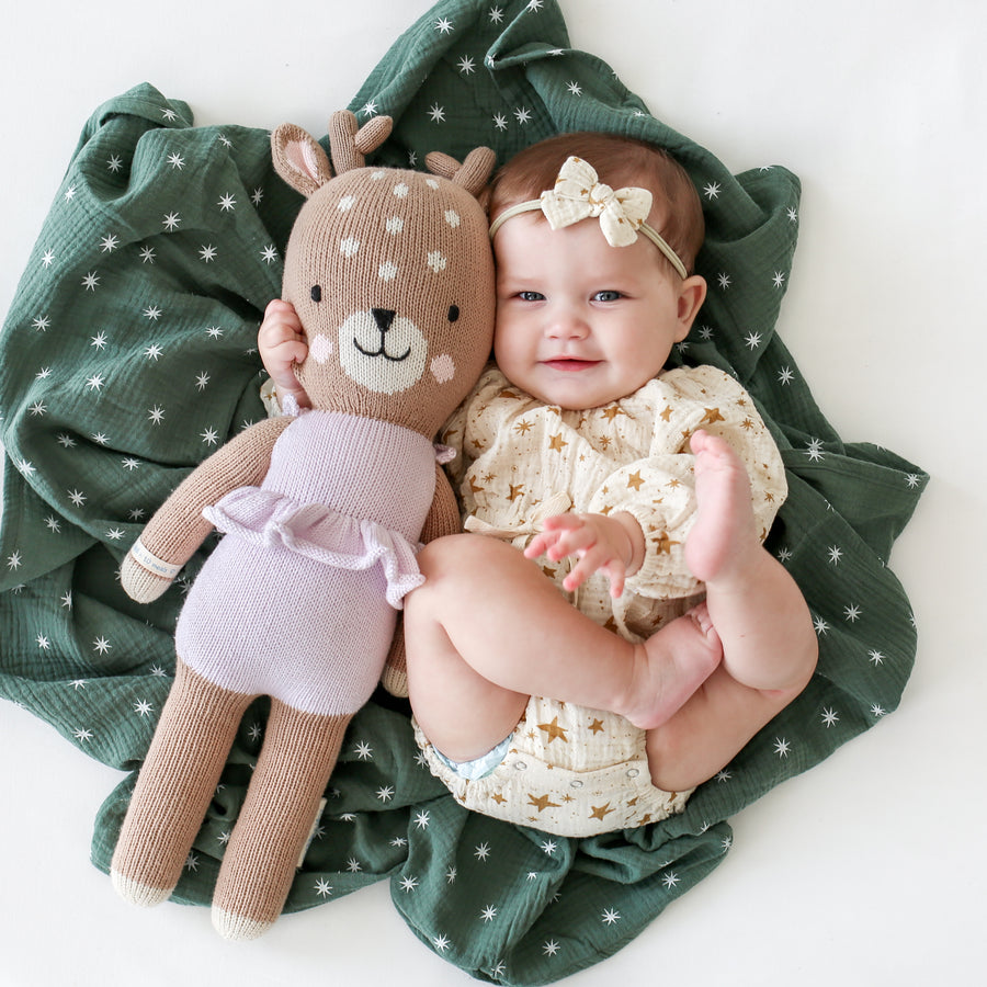 Cuddle + kind (Violet the fawn)