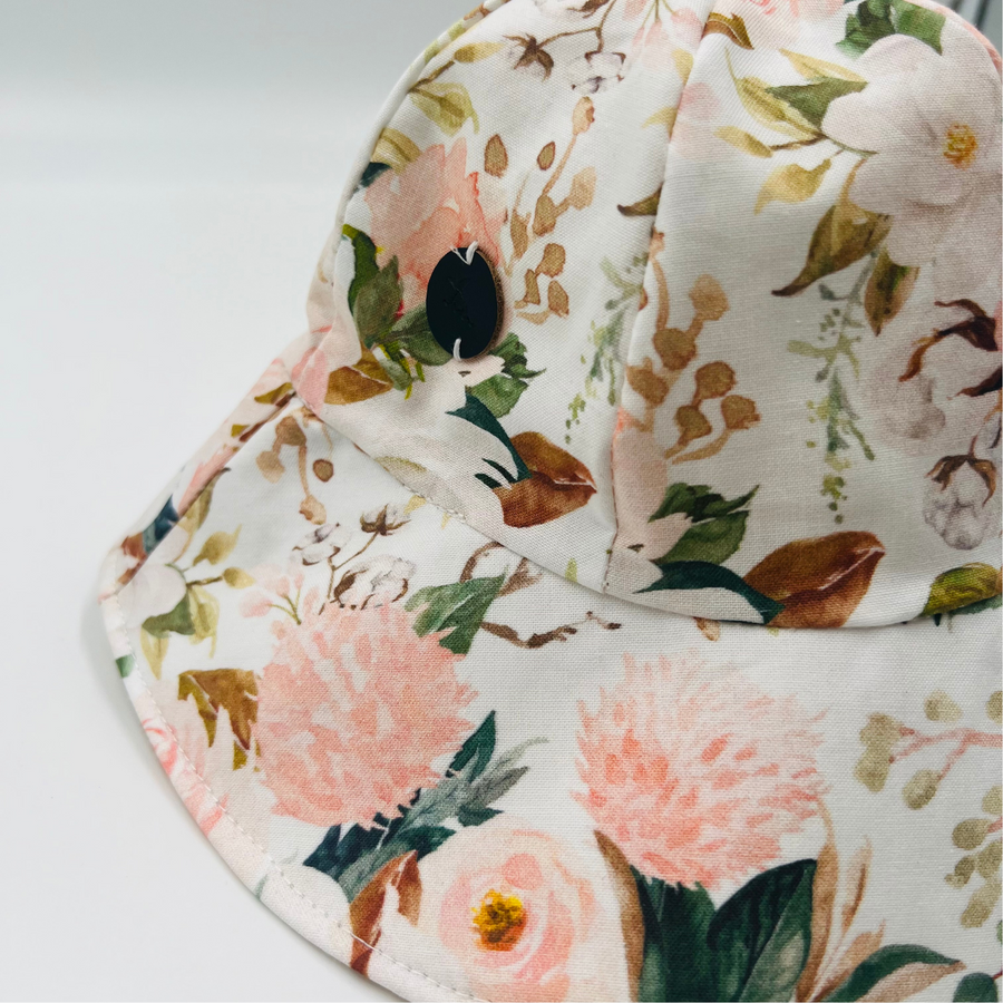 Summer Hat (Magnolia)