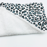 Bandana Bib (Leopard sold out)