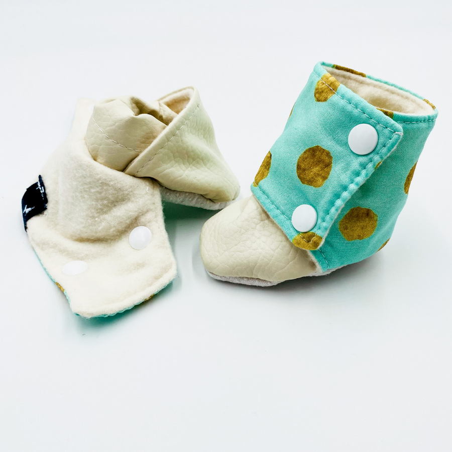Baby Booties (Gold Dots Mint)
