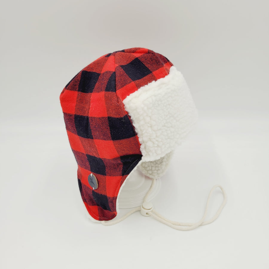Pilot hat (Black and Red plaid)